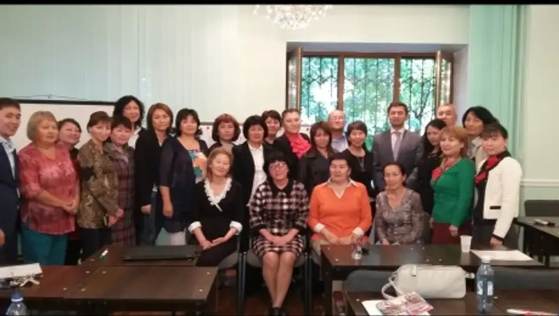 Управлять рисками и стрессами научили кадровиков-медиков