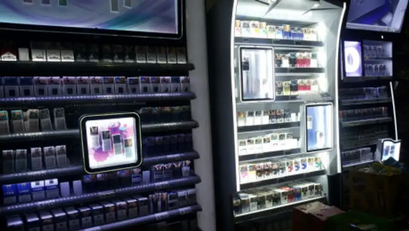 Казахстанцы против рекламы сигарет в местах продаж