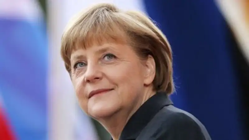 Назарбаев поздравил Меркель с победой ее партии на выборах