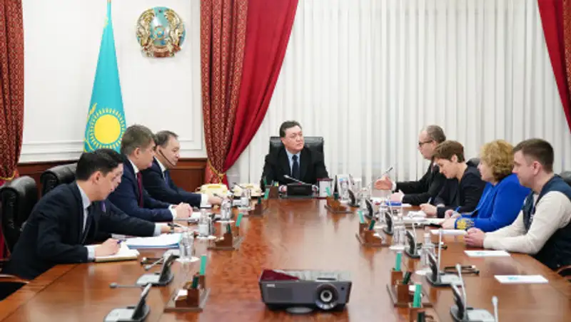 Казахстан следует рекомендациям ВОЗ по борьбе с коронавирусом - Аскар Мамин