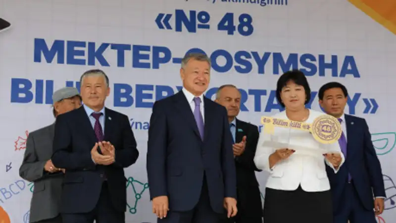 В День знаний новая школа открылась в ВКО