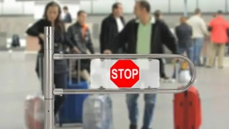 В Казахстане продлили приостановление безвизового въезда для граждан 54 государств