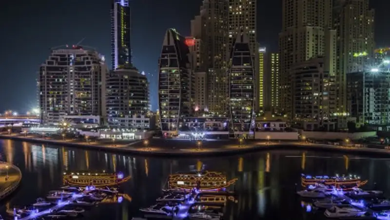 Учителя отдохнули в ОАЭ за счет родителей учеников