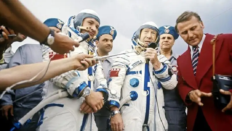 покорители космоса, фото - Новости Zakon.kz от 15.07.2022 17:38