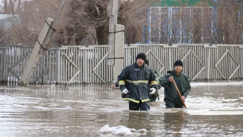 талые воды, подтопили дома в области, фото - Новости Zakon.kz от 05.04.2022 10:20