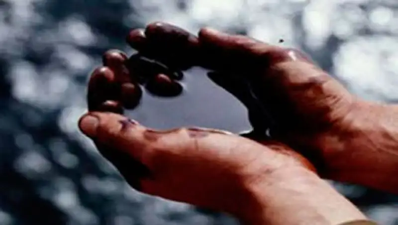 Дешевая нефть обесценивает казахстанские бумаги