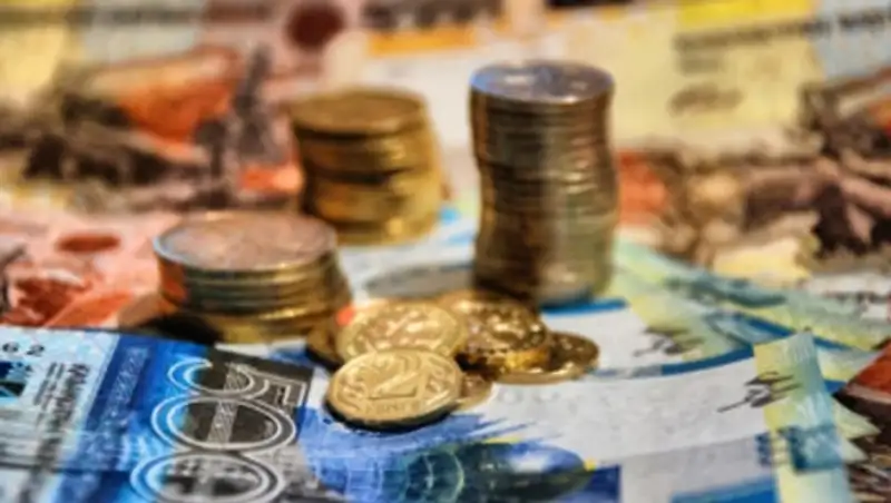 Бизнесменам по-прежнему не выгодно получать кредиты в тенге