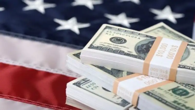 Власти США представили бюджет с крупнейшим в истории сокращением расходов