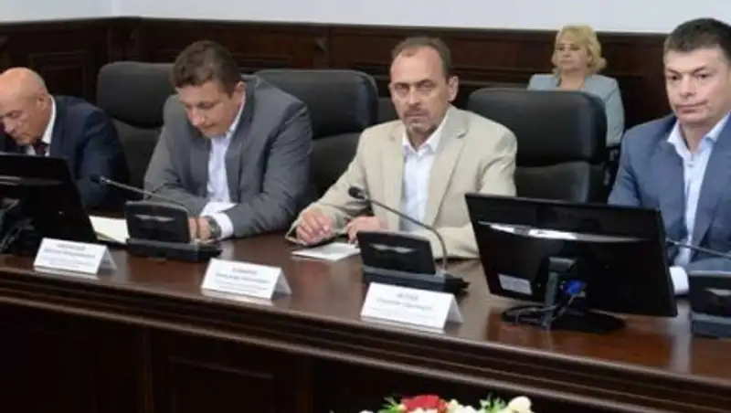 Павлодарские сельские потребительские кооперативы готовы приобрести 20 комбайнов белорусского производства