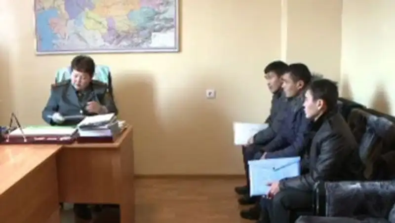 В РК на военную службу все больше набирают контрактников