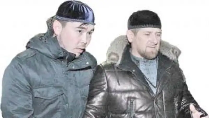 Рамзан Кадыров наградил казахстанца медалью