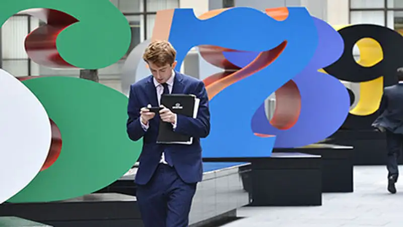 Казахстанцы смогут оспаривать действия коллекторов