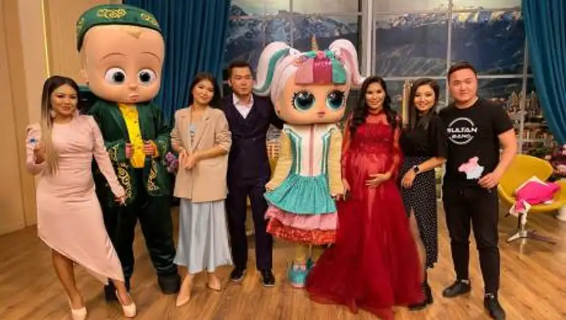 Впервые гендер-пати провели в прямом эфире казахстанского телеканала