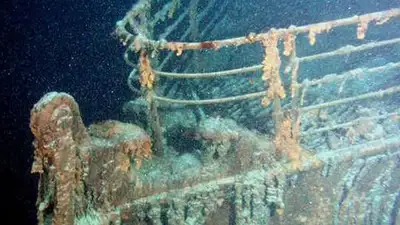 В океане пропал батискаф с туристами, направлявшийся к затонувшему "Титанику" 