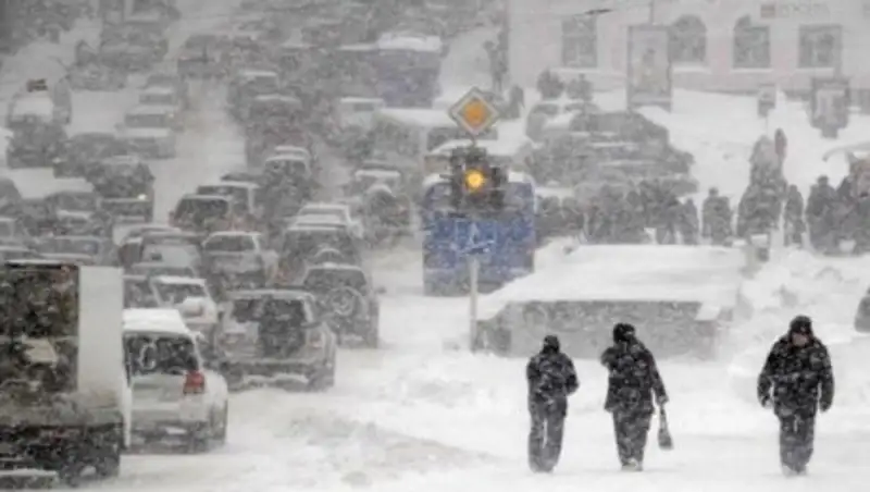 В трех областях Казахстана объявили штормовое предупреждение