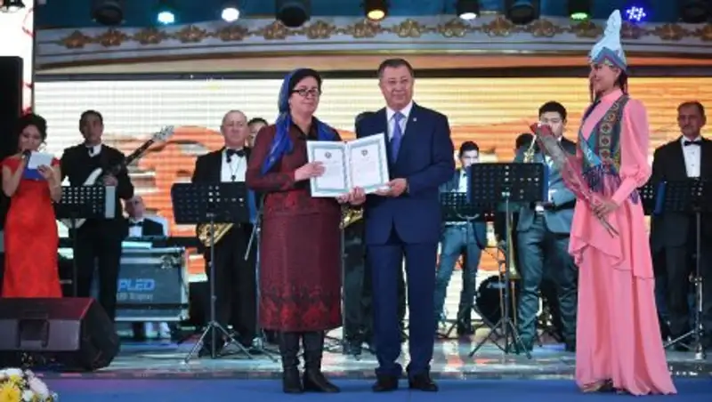 В ЮКО состоялась торжественное мероприятие «Астана - Тәуелсіздіктің жемісі»