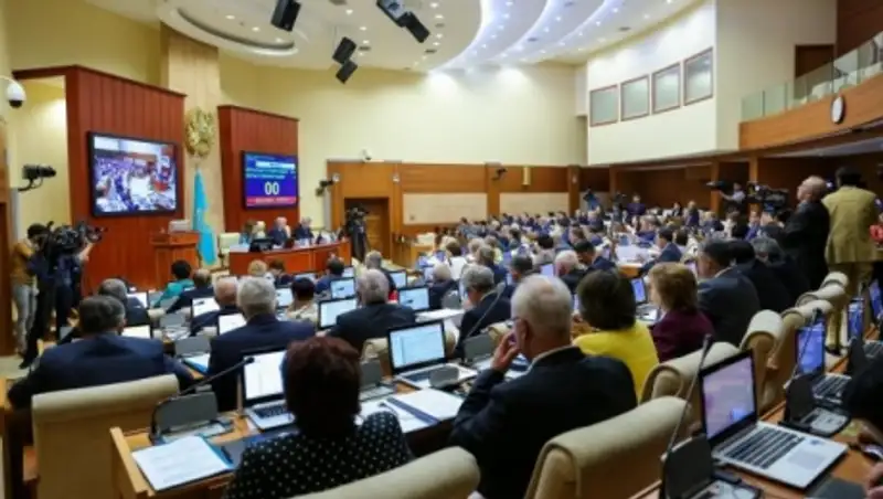 В Сенате рассмотрят отчеты Правительства и Счетного комитета об исполнении бюджета