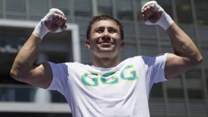 Головкин успешно прошел взвешивание для WBC за семь дней до боя с "Канело"