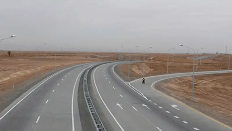 Новый завод по производству битума обеспечит продукцией рынок дорожного строительства РК, фото - Новости Zakon.kz от 18.04.2014 18:15