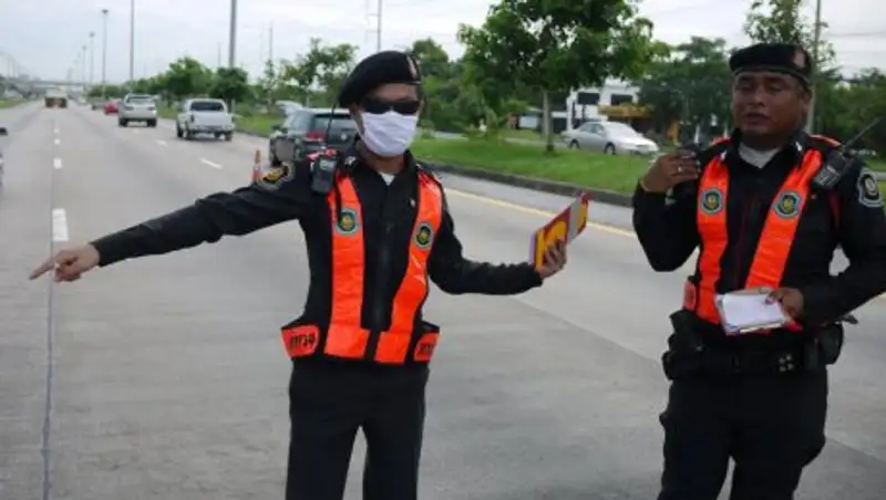 В Таиланде 11 человек погибли в ДТП с микроавтобусом