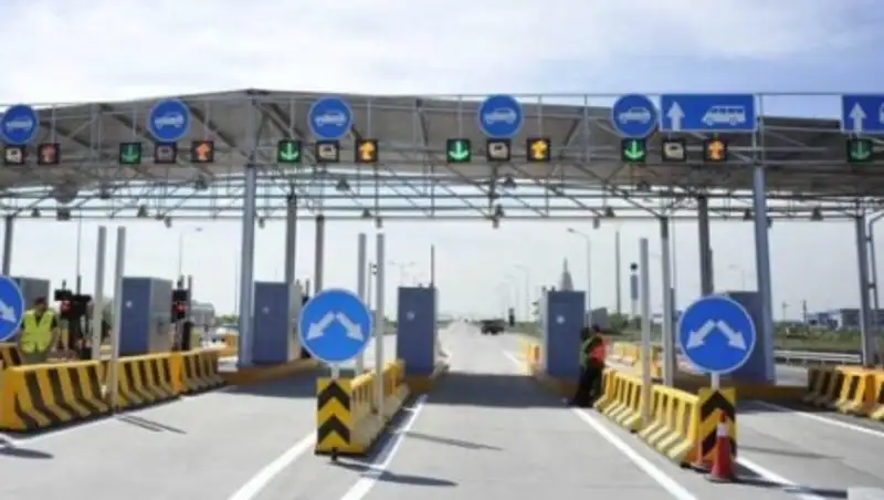 Ещё три трассы в Казахстане станут платными до конца года