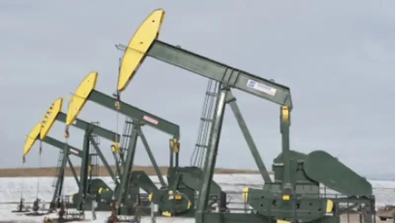 Белый дом предложил обложить нефтяников налогом в 10 долларов за баррель