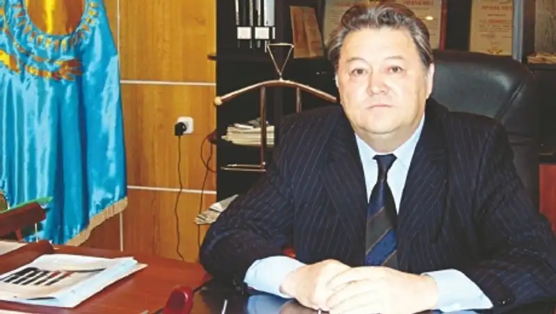 Экс-советник акима области Толеген Бастенов признал свою вину в суде