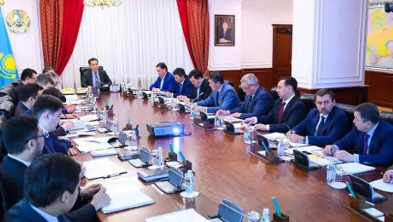 Премьер-министр провел совещание по развитию Астаны
