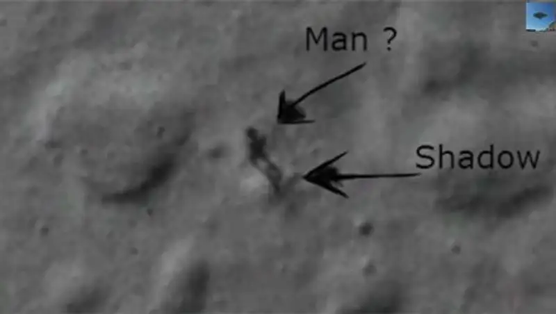 На Луне обнаружили силуэт пришельца