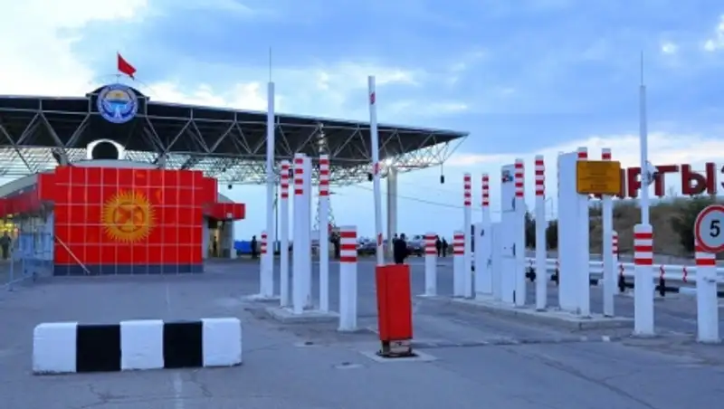 На пункте пропуска «Ак-Жол» кыргызско-казахстанской границы ситуация стабилизировалась