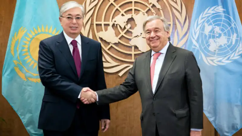 Президент РК обсудил с Генсеком ООН ситуацию в мире