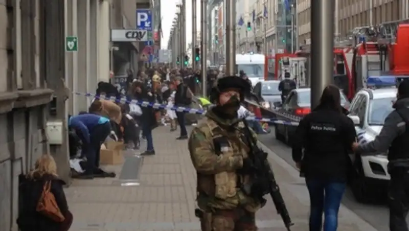 Обама и Кастро почтили минутой молчания память жертв терактов Брюсселя