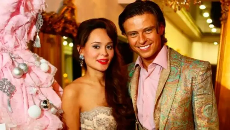 Беременная любовница популярного исполнителя Прохора Шаляпина попала в ДТП