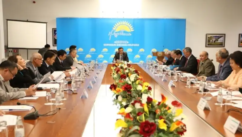  Состояние исторических памятников обсудили на заседании Общественного совета «Мирас»