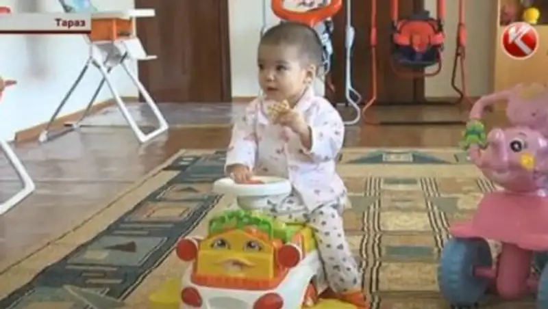 Родившая в туалете девочку мать попала под амнистию