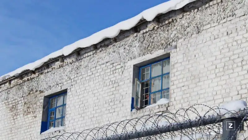 С помощью дрона пытались передать телефоны осужденным — КУИС