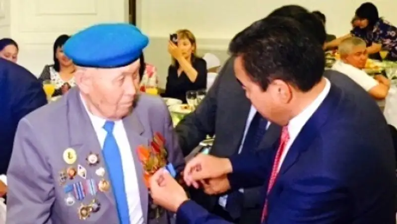 В Алматы проводили ветеранов области на праздничные мероприятия в честь 70-летия Победы