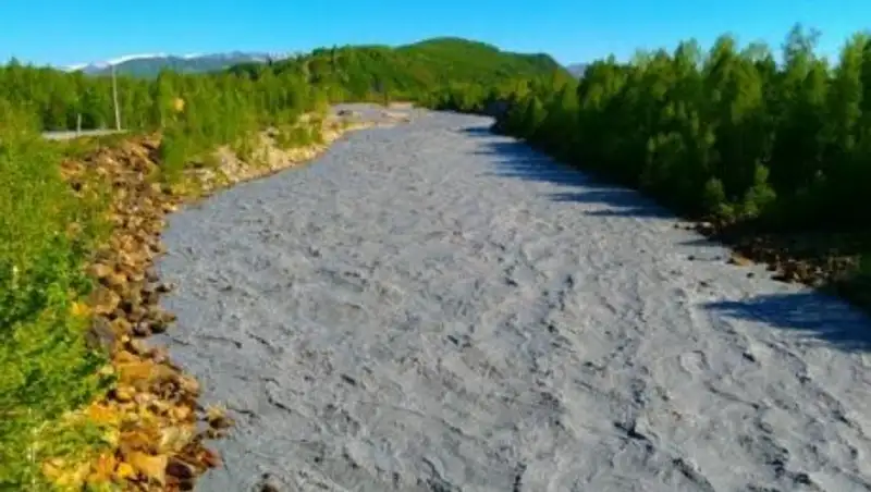 Эколог: Питьевая вода в Риддере и Усть-Каменогорске не загрязнена стоками после аварии
