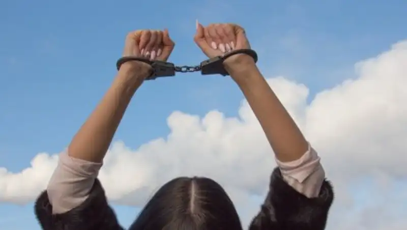 Казахстанку экстрадировали из Доминиканы