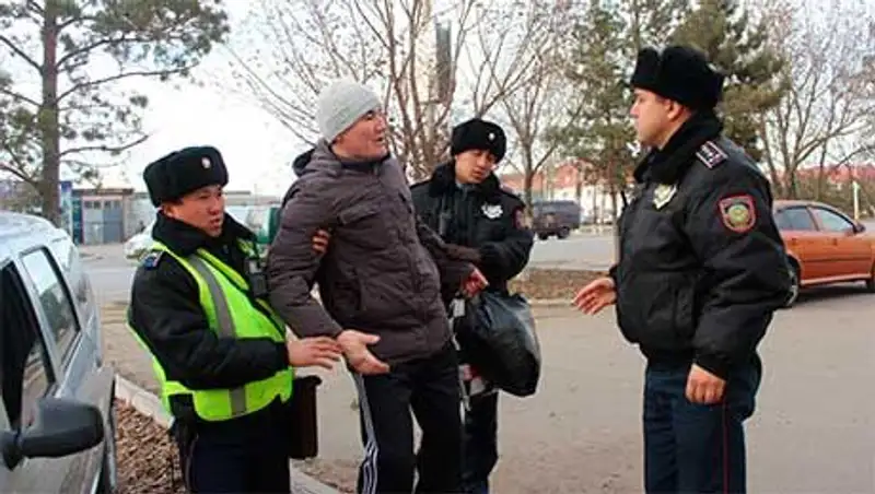 Более 700 мелких нарушений за сутки выявили полицейские Костанайской области