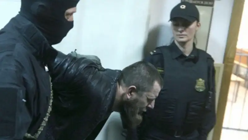 Суд отменил арест трех фигурантов дела об убийстве Немцова