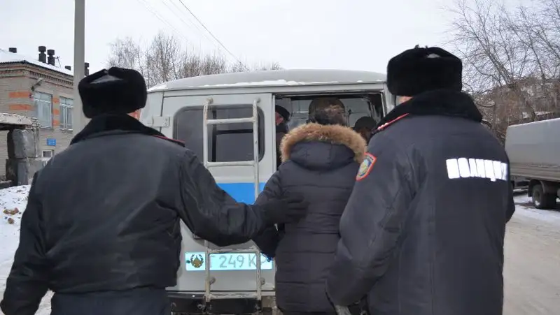 Почти 300 человек задержаны в Жамбылской области