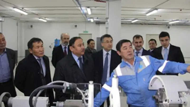 Талгат Мусабаев ознакомился с новым объектом Национального космического центра