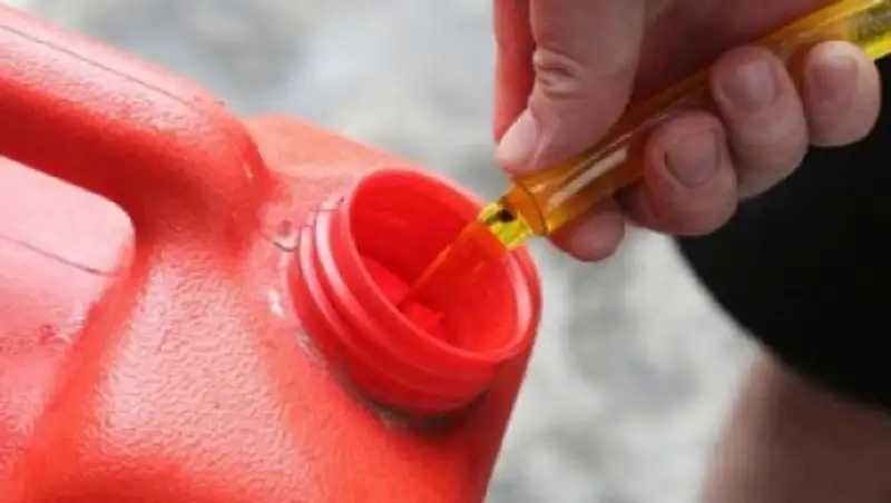 В Акмолинской области мужчина обворовал бывшего работодателя на 5 тонн топлива