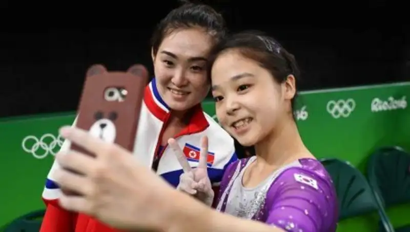 Южная Корея сняла часть санкций с КНДР