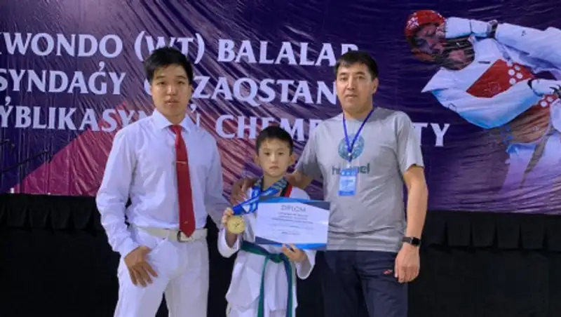 Таэквондисты Алматы победители чемпионата Казахстана