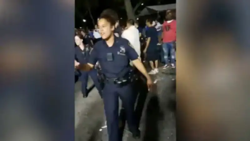 Стрельба произошла на детской площадке в Нью-Йорке