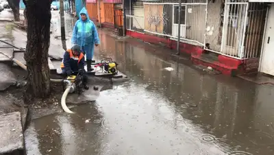 Дождь и паводки, фото - Новости Zakon.kz от 18.03.2022 11:29