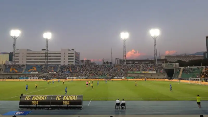 Спортивные соревнования будут проводить без зрителей в Казахстане