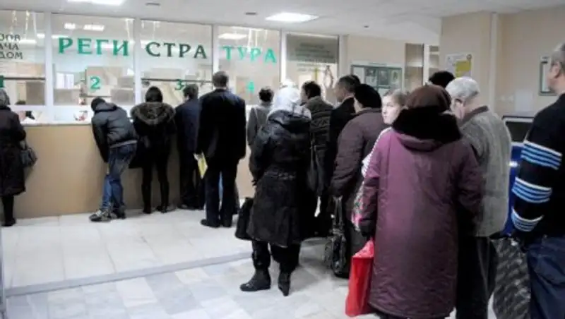 Госслужащие Атырау не смогут использовать служебное положение в медучреждениях